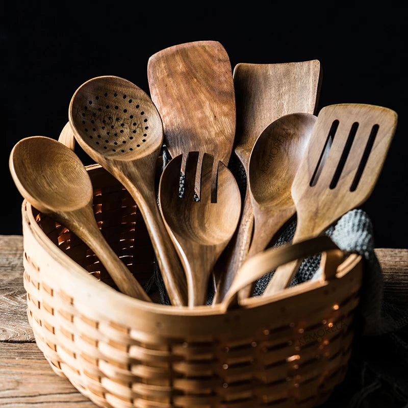Ensemble de 9 cuillères en bois brésiliennes